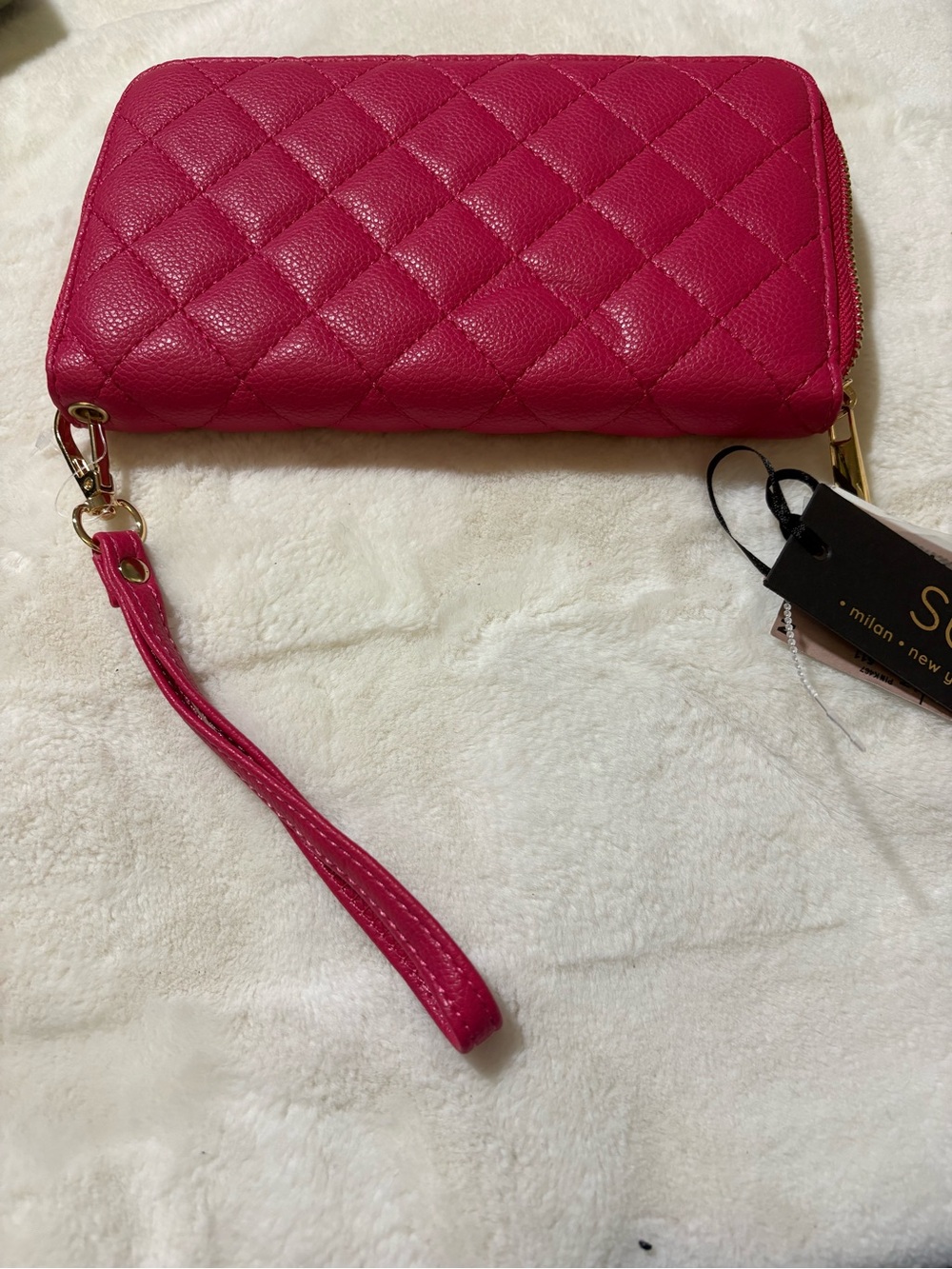 SUGU Quilted Wristlet Wallet - Hot Pink